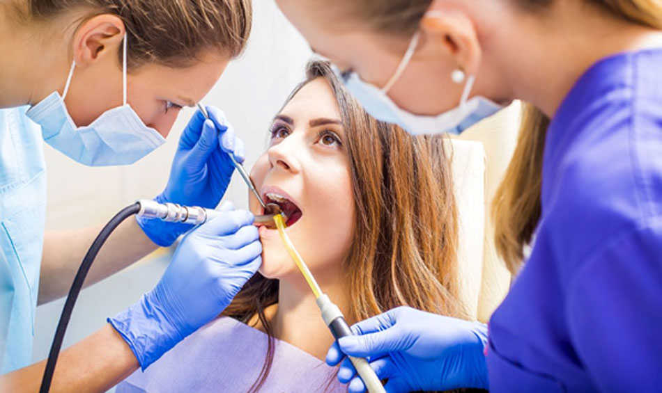 Choosing a reputable dental clinic for fillings with skilled Dentists