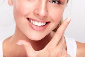Is teeth whitening safe? The side effect of teeth whitening
